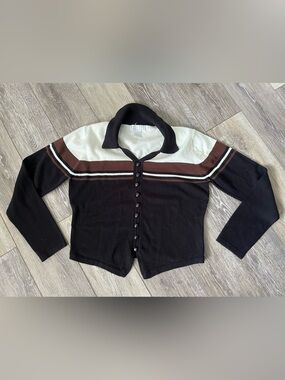 Vintage Ralsey brand knit cardigan. A long-sleeve button-down retro colorblock